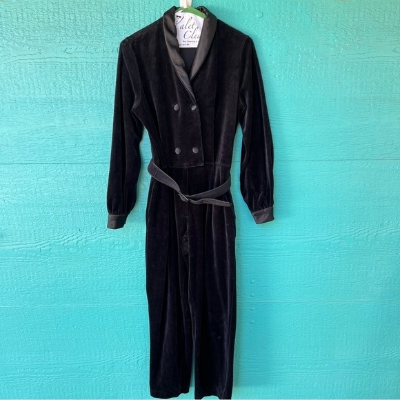 VINTAGE BLACK VELVET SATIN 90’s Y2K JUMPSUIT BELTED SIZE SMALL EUC - Picture 2 of 15